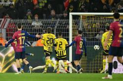 开云体育-包含多特蒙德翻盘西班牙，特尔施特根制霸全场的词条