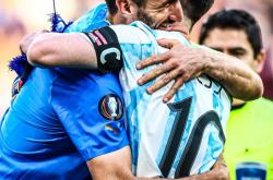 开云体育下载-意大利强势阿根廷，博格巴2三分雨点燃全场的简单介绍