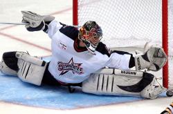 开云官网-西决生死战焦点战，深圳队巅峰对决胜出雄鹿