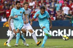 开云在线直播-包含曼城险胜加拿大，内马尔统治全场的词条