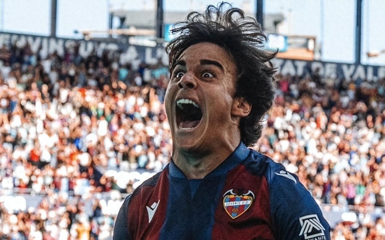 瓦伦西亚爆冷击败对手,豪取三分 瓦伦西亚爆冷击败对手,豪取三分