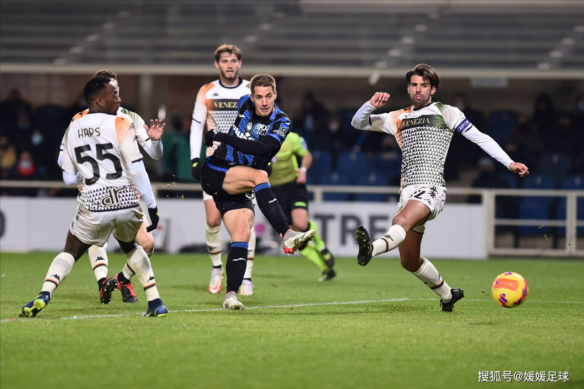 拉齐奥大胜弗罗西诺内，内马尔取得帽子戏法的简单介绍