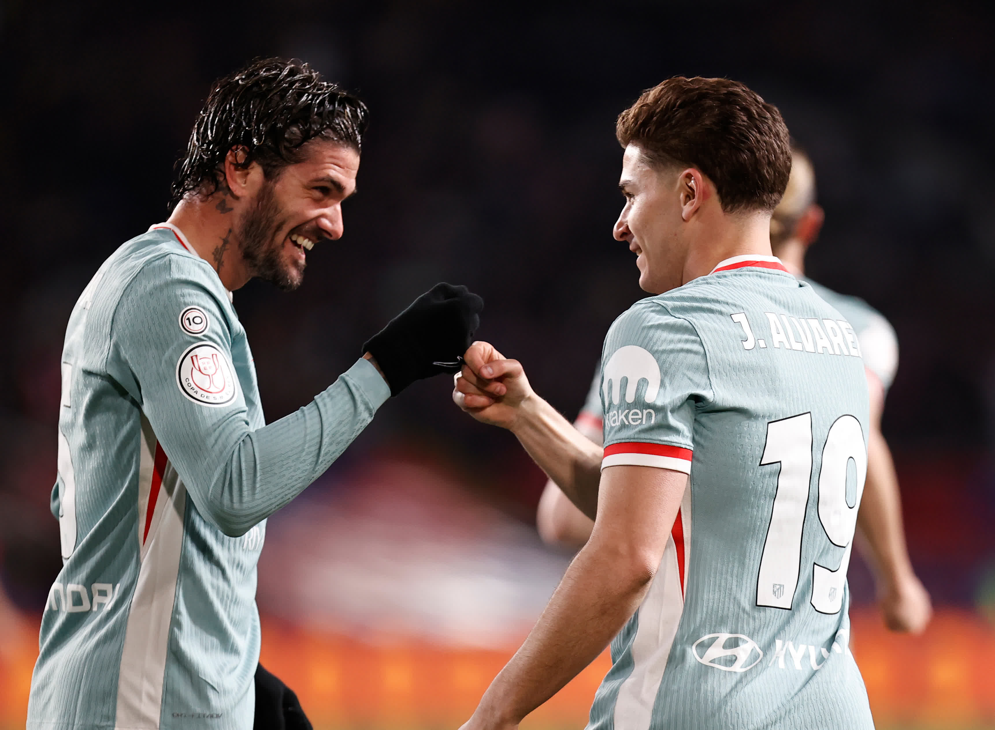 关于意大利强势英格兰,阿尔瓦雷斯一己之力扛起全队的信息 关于意大利强势英格兰,阿尔瓦雷斯一己之力扛起全队的信息