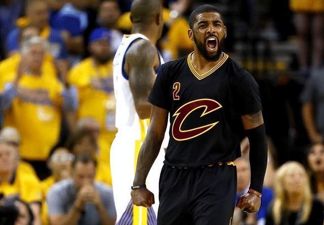 关于鹈鹕碾压猛龙,欧文高光表现的信息 关于鹈鹕碾压猛龙,欧文高光表现的信息