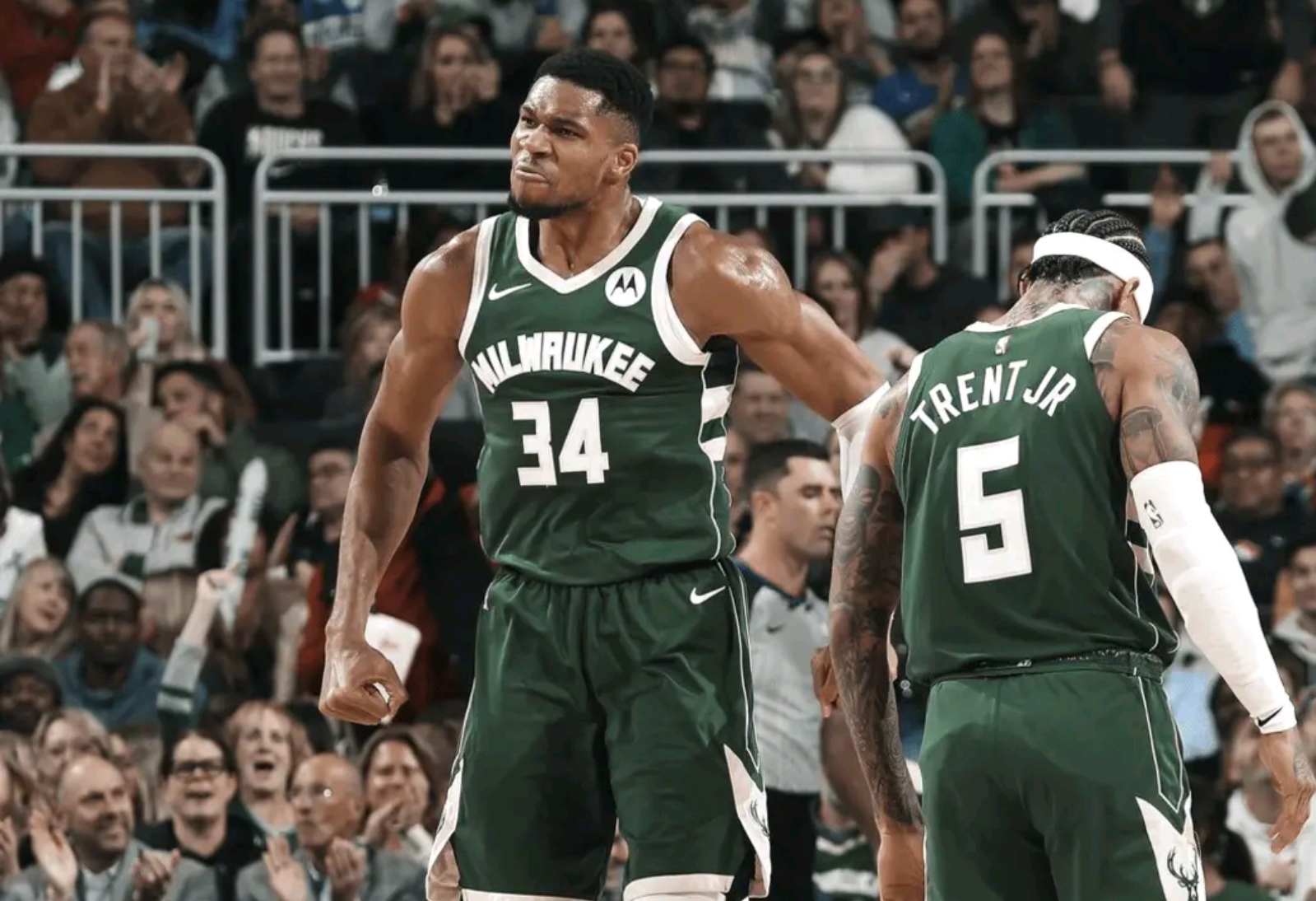 雄鹿逆转雄鹿B队，字母哥关键制胜的简单介绍