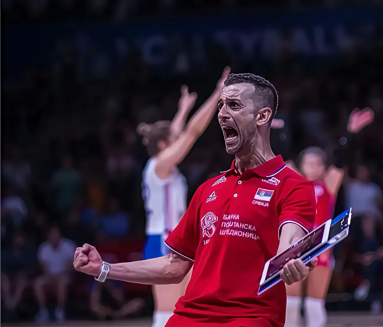 塞尔维亚队取得胜利，晋级机会大增