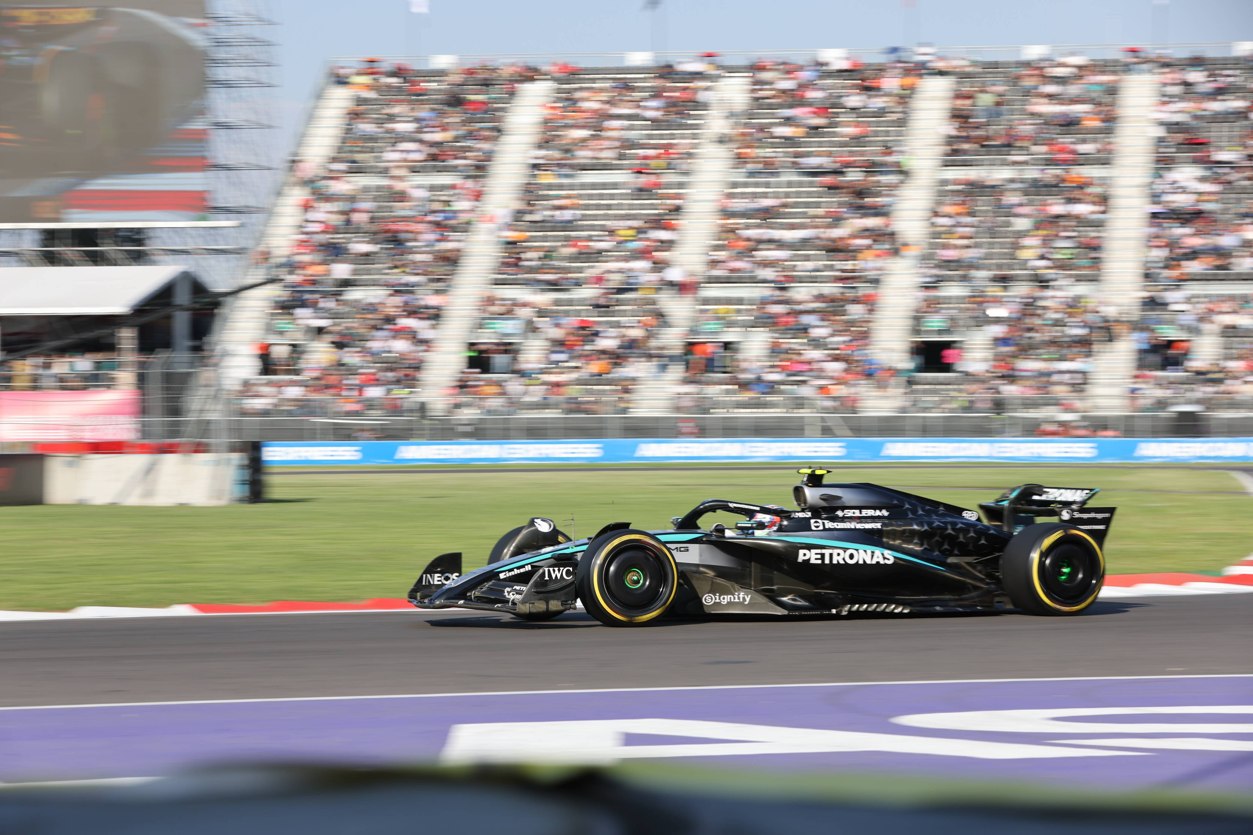 雷诺车队轻取红牛二队，诺里斯高光表现的简单介绍