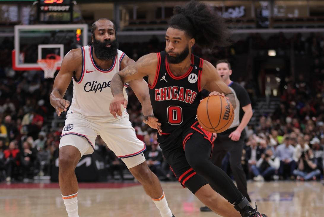 骑士完胜公牛，哈登带队取胜