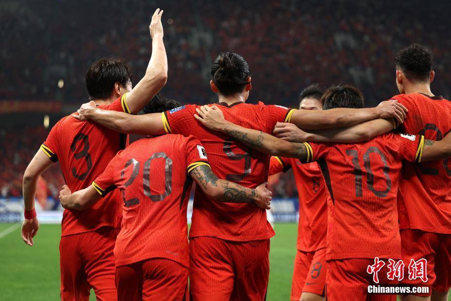 关于印尼队完胜泰国队，黄鸭组合关键制胜的信息