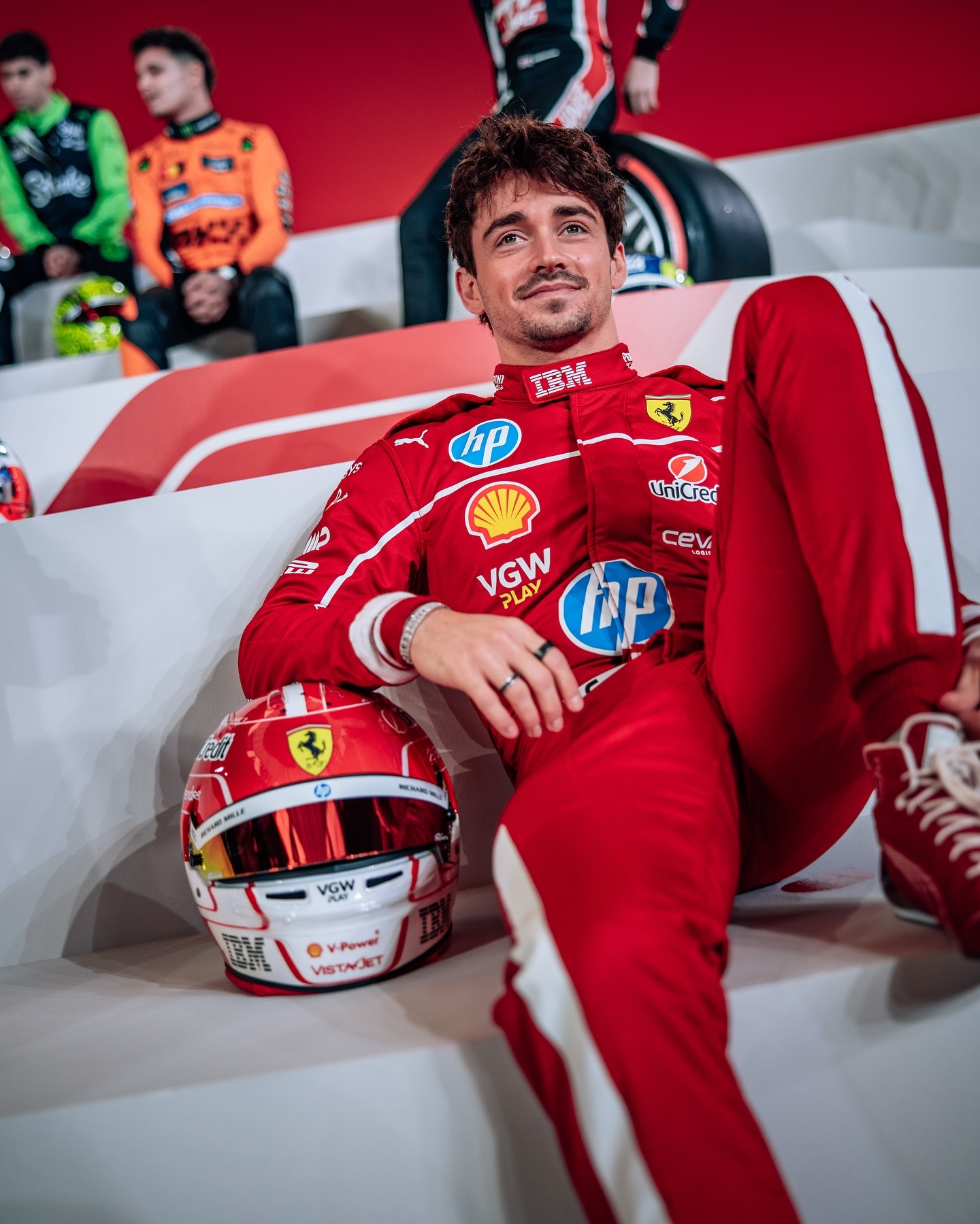 红牛二队绝杀索伯车队，汉密尔顿高光表现的简单介绍