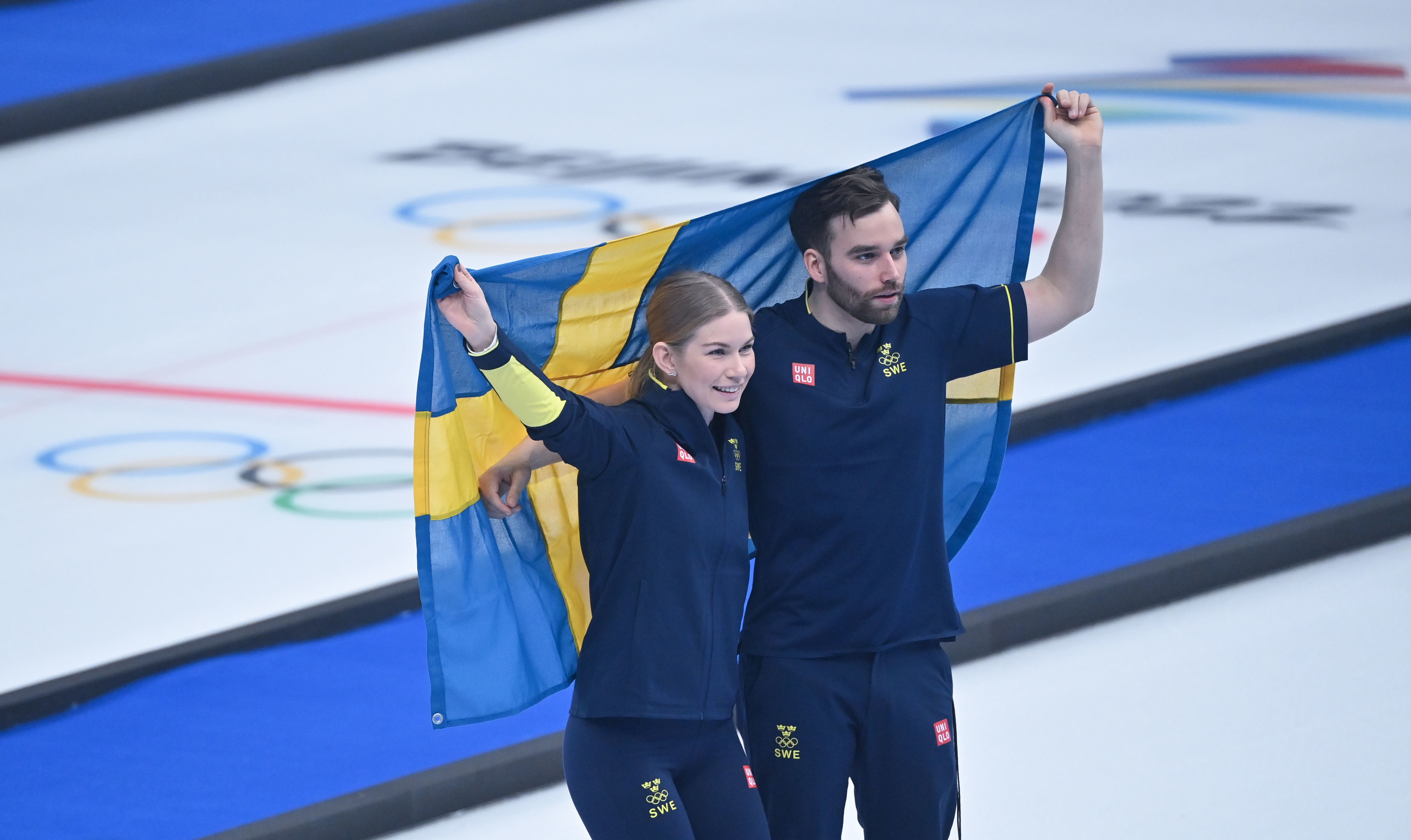 瑞典队逆转德国队，马龙带队取胜