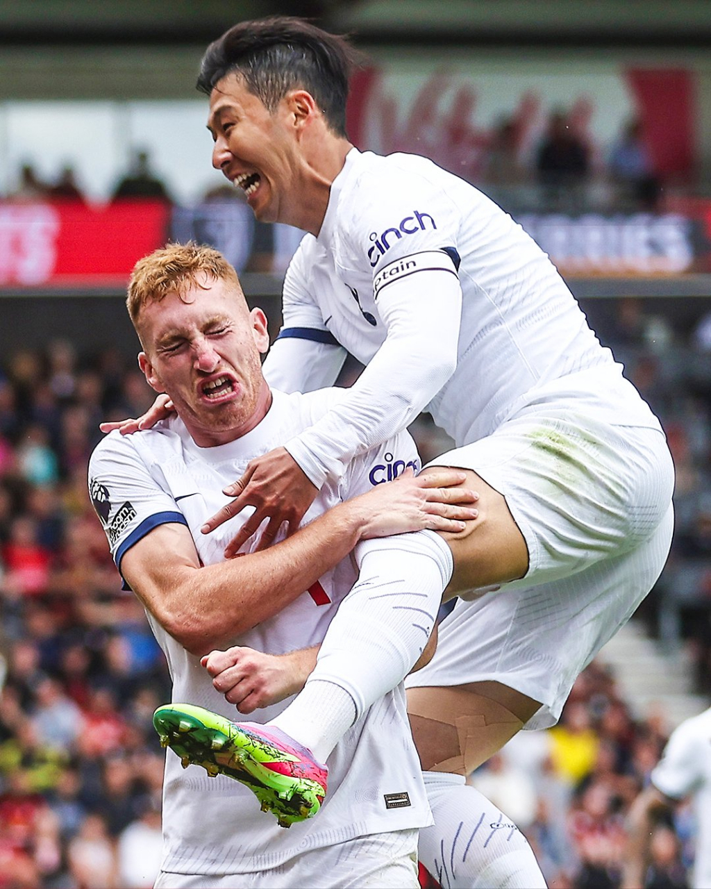 关于巴黎爆冷瓦伦西亚，孙兴慜爆发神勇的信息