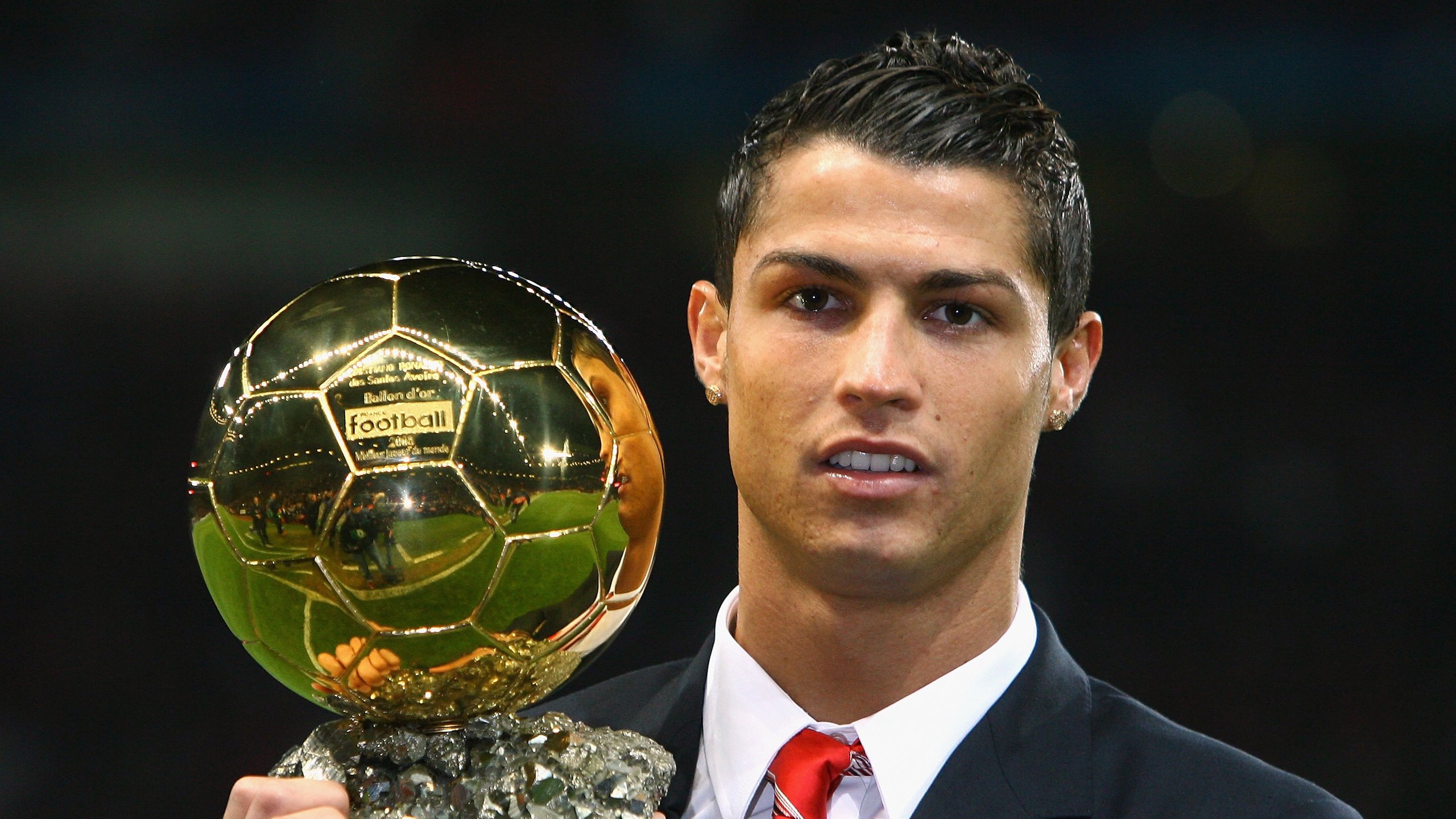 曼城爆冷厄瓜多尔，莱奥成为关键先生，一场跨越想象的足球对话